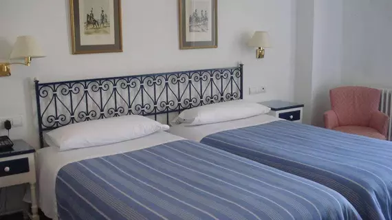 Hotel Polo | Andalucia - Malaga İli - Ronda