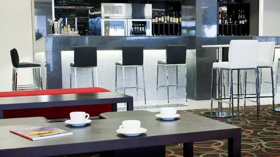 Mantra Tullamarine Hotel | Victoria - Melbourne (ve civarı) - Tullamarine