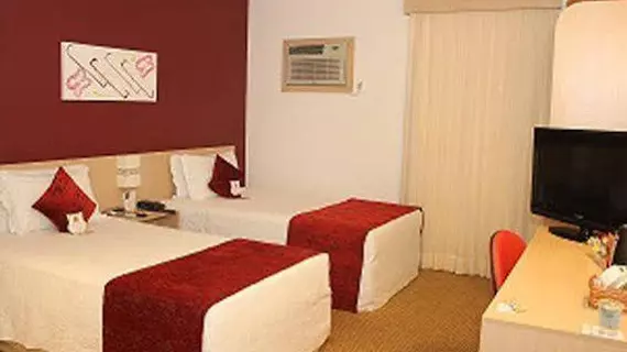 Comfort Hotel Joinville | South Region - Santa Catarina (eyaleti) - Sao Francisco do Sul (ve civarı) - Joinville - Litoral Catarinense - Centro