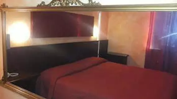 Hotel La Pendola | Lombardy - Milano (ve civarı) - Ozzero