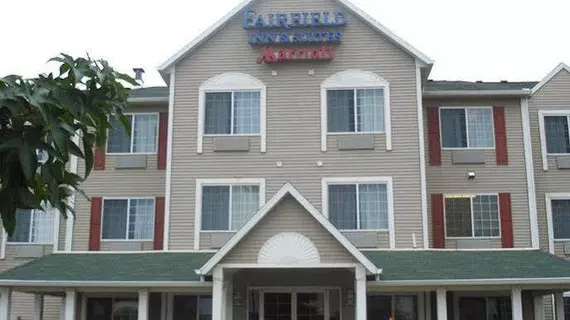 Fairfield Inn & Suites Kansas City North Near Worlds of Fun | Missouri - Kansas City (ve civarı) - Kansas