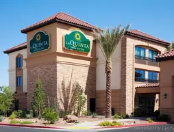 La Quinta Inn & Suites Las Vegas Airport South | Nevada - Clark County - Las Vegas (ve civarı) - Las Vegas - Paradise