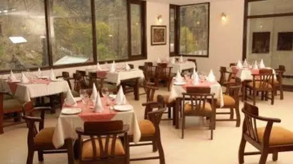 The River Crescent Resort | Himaşal Pradeş - Manali (ve civarı) - Kullu