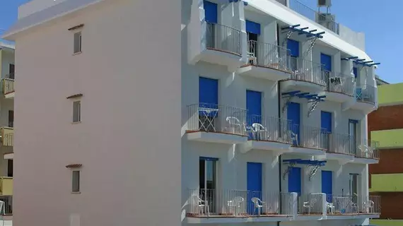 Residence Mediterraneo | Emilia-Romagna - Rimini - Rivabella