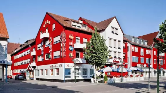 Hetzel Hotel Löwen | Baden-Wuerttemberg - Rems-Murr-Kreis - Stuttgart (ve civarı) - Stuttgart