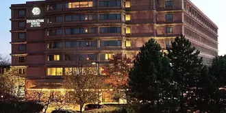 DoubleTree Suites by Hilton Hotel & Conference Center Chicago-Downers Grove