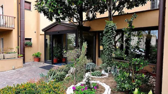 Le Grazie Hotel | Umbria - Perugia (vilayet) - Assisi