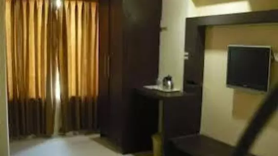 Hotel Kamran Residency | Maharaştra - Raigad - Bombay (ve civarı) - Bombay - Merkez Banliyöleri