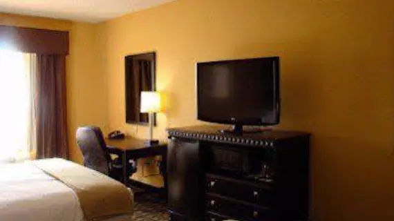 Holiday Inn Express Hotel & Suites Dallas Central Market Center | Teksas - Dallas (ve civarı) - Dallas