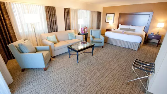 Crowne Plaza Hotel St. Louis Airport | Missouri - St. Louis (ve civarı) - Bridgeton