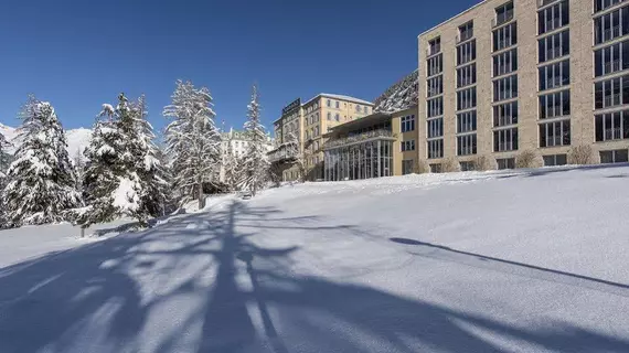 Hotel Saratz | Maloja District - Graubuenden - Pontresina