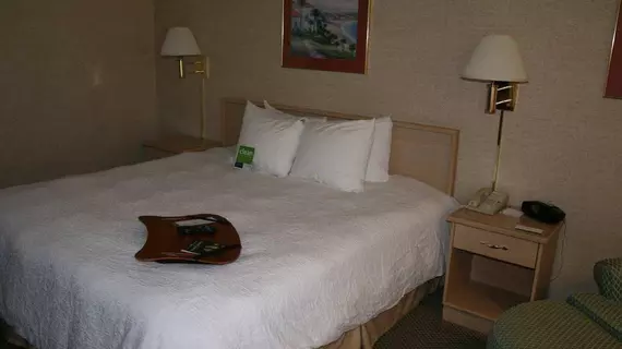 Hampton Inn Cape Girardeau | Missouri - Sikeston (ve civarı) - Cape Girardeau