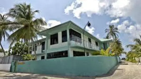 Thulusdhoo Stay Guest House | Maldivler - Kaafu Atoll - Thulusdhoo Adası