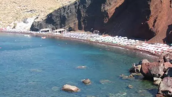 Adamastos | Ege Adaları - Santorini