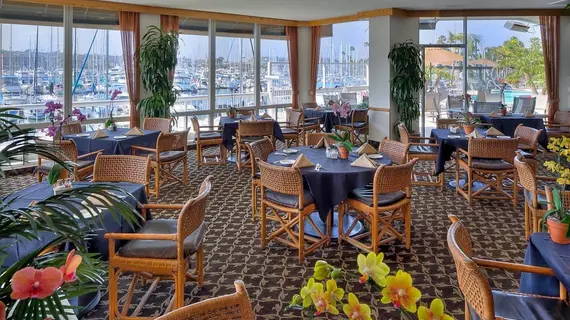 Bay Club Hotel and Marina | Kaliforniya - San Diego County - San Diego Sahili