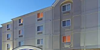 Candlewood Suites Fayetteville