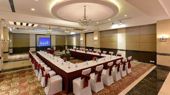 Leisure Inn West Gurgaon | Haryana - Gurugram (ve civarı) - Gurugram