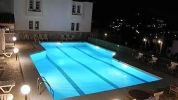 Aperitton Hotel | Tesalya - Skopelos