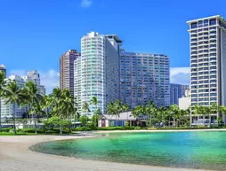 Waikiki Marina Resort at the Ilikai | Hawaii - Honolulu - Waikiki