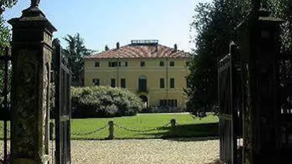 Villa Doria il Torrione | Piedmont - Turin (ve civarı) - Pinerolo