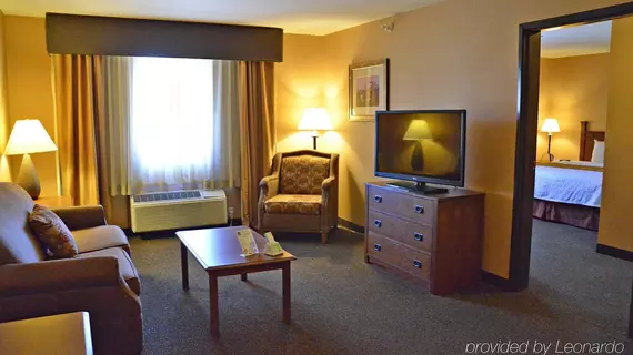 Best Western Plus Country Inn & Suites | Kansas - Dodge City (ve civarı) - Dodge City