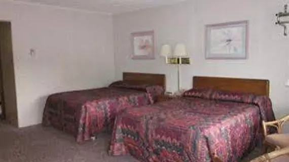 Brookside Motel | New York - George Gölü (ve civarı) - Lake George