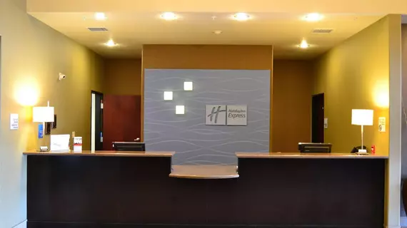 Holiday Inn Express and Suites Heber Springs | Arkansas - Heber Springs