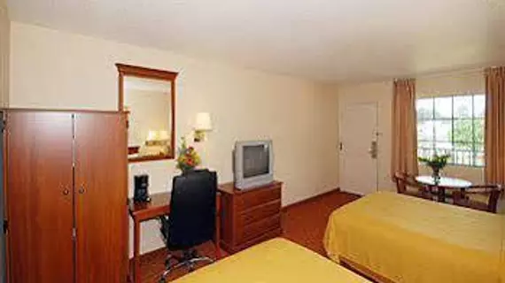 Quality Inn Natchitoches | Louisiana - Natchitoches (ve civarı) - Natchitoches