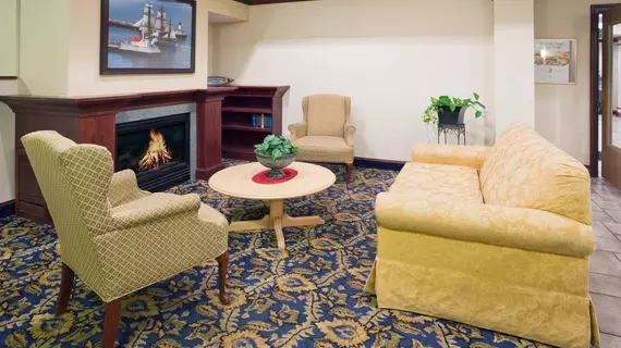 Holiday Inn Express & Suites Superior | Wisconsin - Superior