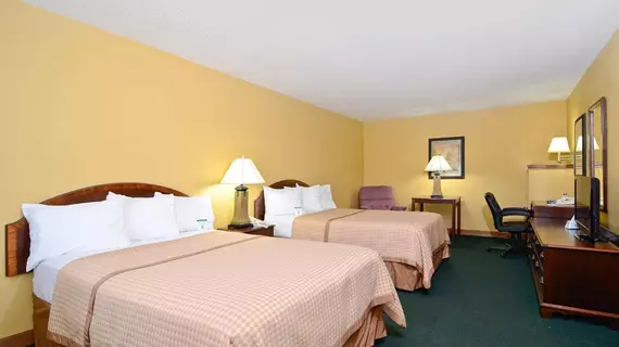 Americas Best Value Inn | Kansas - Iola (ve civarı) - Iola