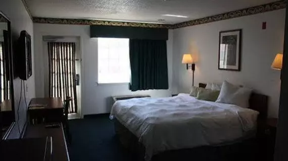 Magnuson Hotel Burleson | Teksas - Fort Worth (ve civarı) - Burleson