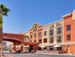 Holiday Inn Express Hotel and Suites - Henderson | Nevada - Clark County - Las Vegas (ve civarı) - Henderson - Green Valley