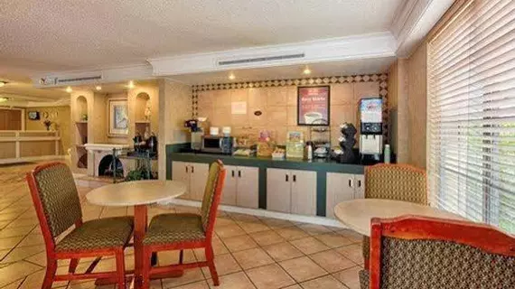 Econo Lodge Kalamazoo | Michigan - Kalamazoo (ve civarı) - Kalamazoo