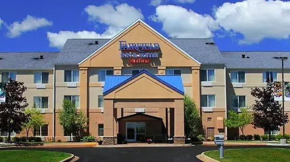 Fairfield Inn & Suites Traverse City | Michigan - Leelandau County - Traverse City (ve civarı) - Traverse City