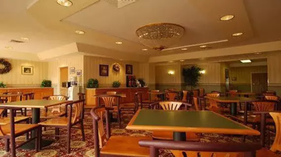 Comfort Inn Ottawa | Kansas - Emporia (ve civarı) - Ottawa