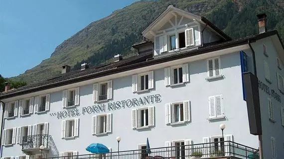 Hotel Forni | Ticino Kantonu - Airolo