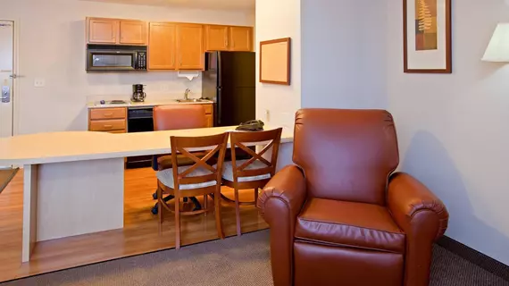 Candlewood Suites Elkhart | Indiana - South Bend (ve civarı) - Elkhart