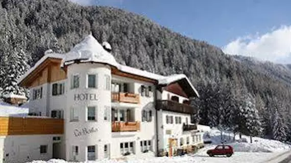 Albergo Ristorante La Baita | Veneto - Belluno (vilayet) - Livinallongo del Col di Lana