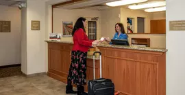 CANDLEWOOD SUITES BURLINGTON | Washington - Vernon Dağı (ve civarı) - Burlington