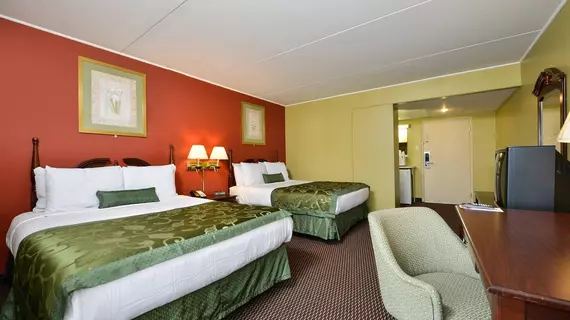 Americas Best Value Inn Auburn | Maine - Lewiston (ve civarı) - Auburn