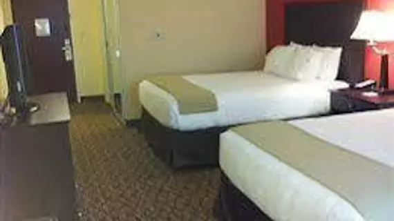 Holiday Inn Express Niles | Indiana - South Bend (ve civarı) - Niles