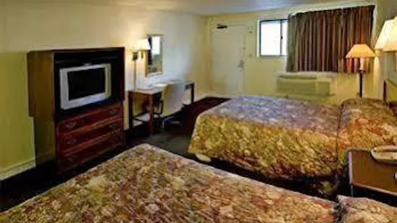 Riverwalk Inn and Suites Portsmouth | Virginia - Norfolk - Virginia Beach (ve civarı) - Portsmouth