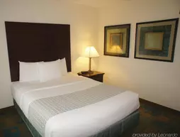 La Quinta Inn & Suites Boston Somerville | Massachusetts - Boston (ve civarı) - Somerville