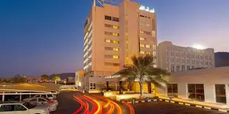 Al Falaj Hotel