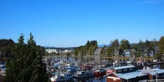 West Coast Motel on the Harbour