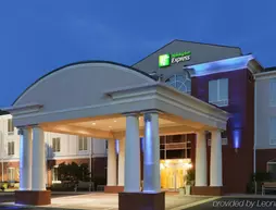 Holiday Inn Express Hotel & Suites Auburn - University Area | Alabama - Auburn - Opelika (ve civarı) - Auburn