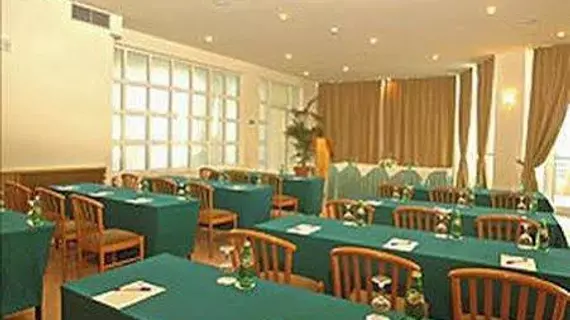 Minos Mare Hotel | Girit Adası - Rethimnon (bölge) - Rethimnon