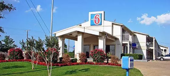 Motel 6 Dallas DeSoto Lancaster | Teksas - Dallas (ve civarı) - Lancaster