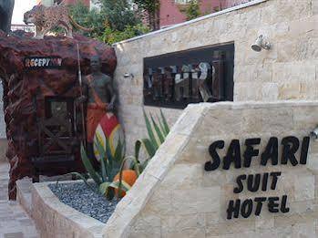 Safari Suit Hotel
