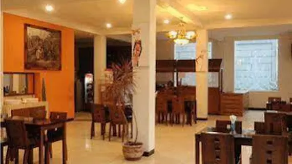 Hotel Pacific | Doğu Cava - Surabaya